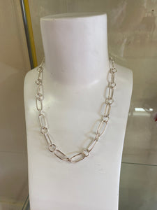 Oval/ round link necklace